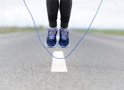 Losing weight can be aided by choosing the right exercise. Learn about five exercises that help you lose weight.