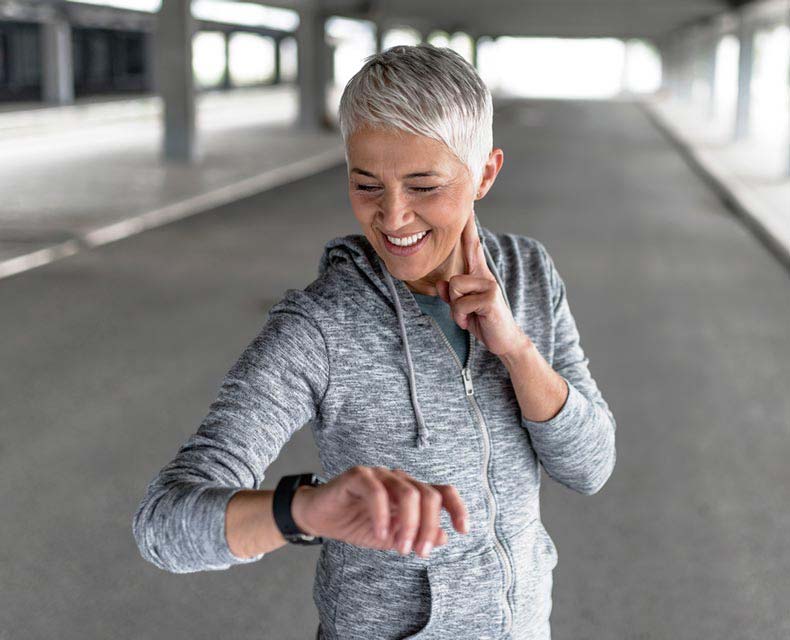 People low on time might benefit from HIIT. HIIT is an alternative or addition to endurance training.